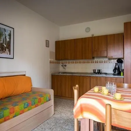 Michelangelo In Apartment