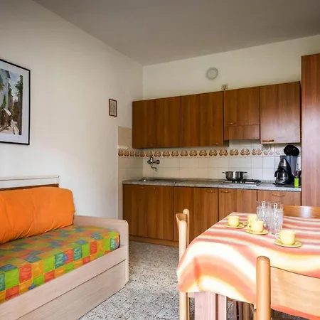 Michelangelo In Apartment